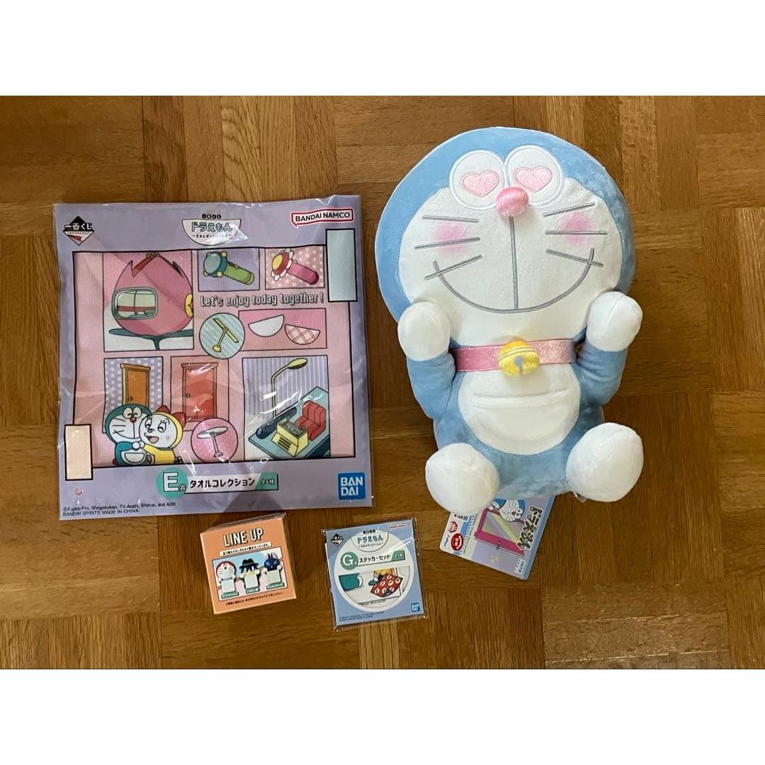 (New) Doraemon Kyunkyun BIG stuffed toy and other 3-piece set