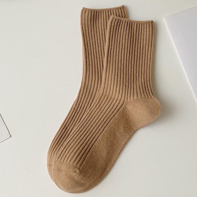 Women's Japanese Style Mid-Calf Knitted Scrunch Socks - Preppy Solid Color, Seamless, Trendy Design