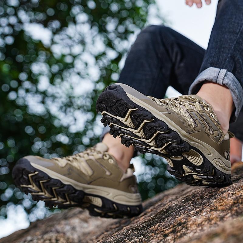 Fashion High Quality Leather Hiking Shoes Durable Outdoor Sport Men Trekking Leather Shoes Lace-Up Climbing Hunting Sneakers