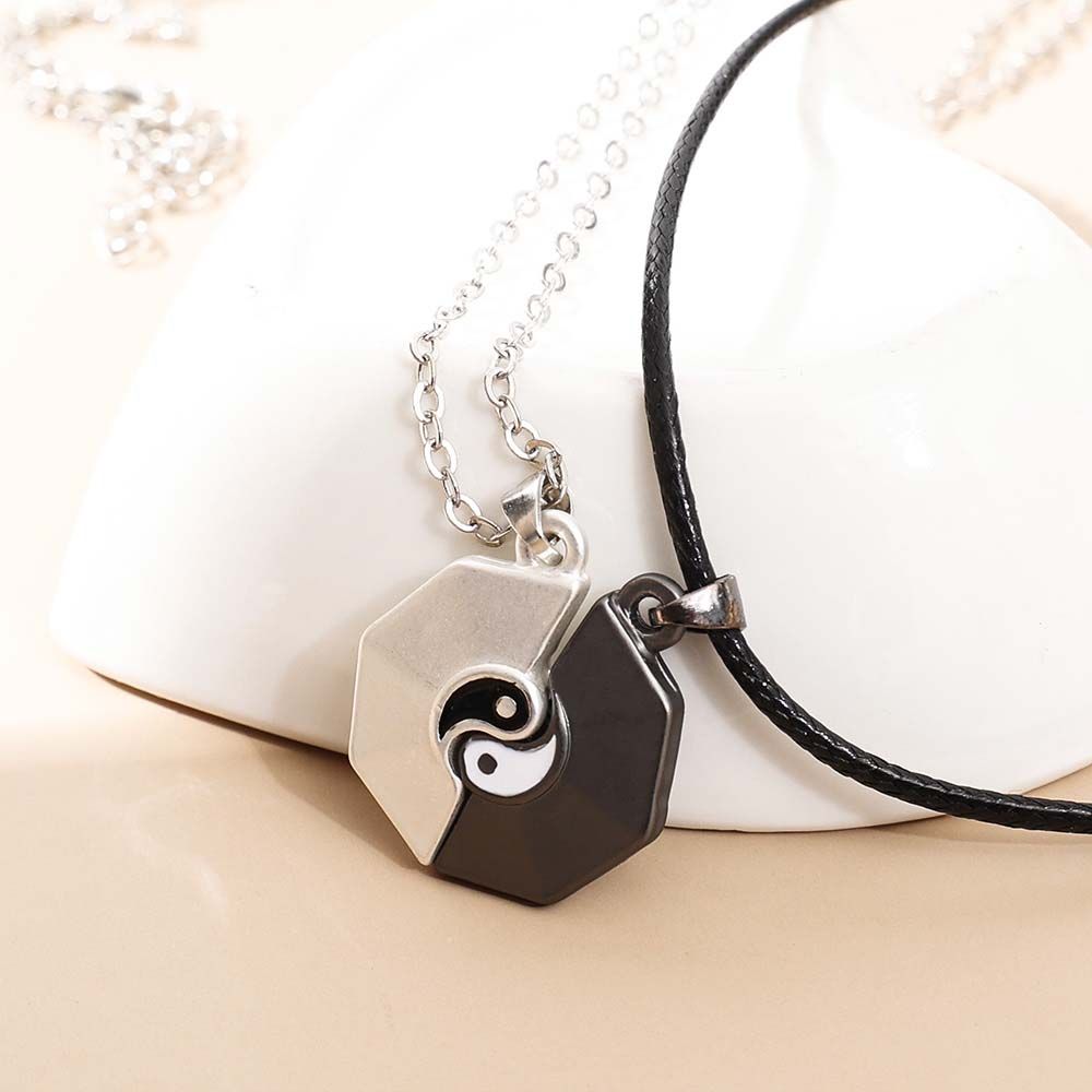 

Lovers Attraction Friendship Necklaces Tai Chi Couple Magnetic Necklaces Korean Clavicle Choker