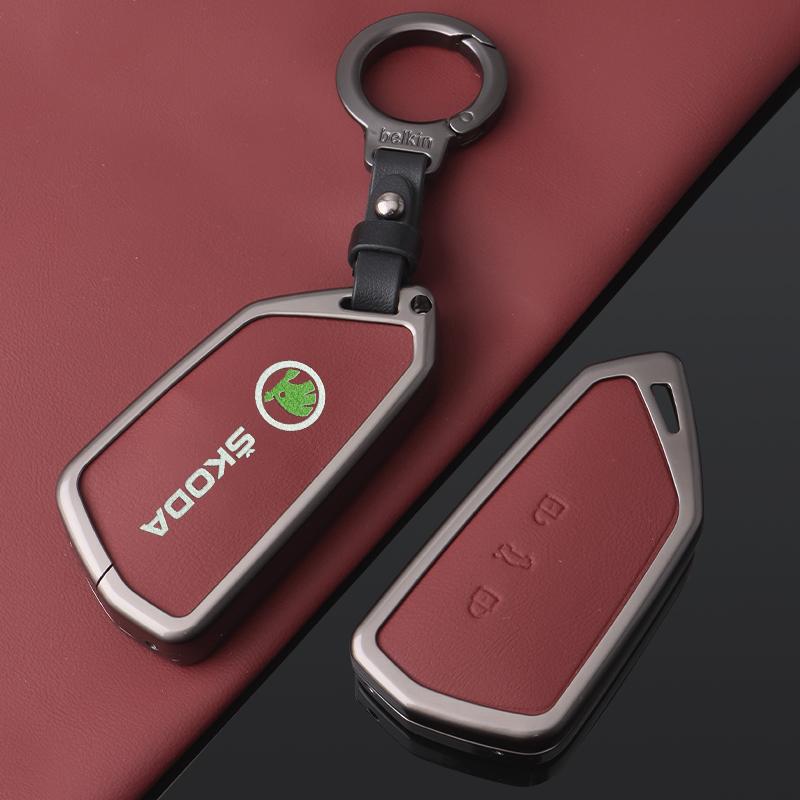 Car Zinc Alloy Leather Key Smart Remote Case Cover for Skoda Superb A7 Kodiaq RT47 Octavia A8 2021 Keyless Auto Keychain Accessories