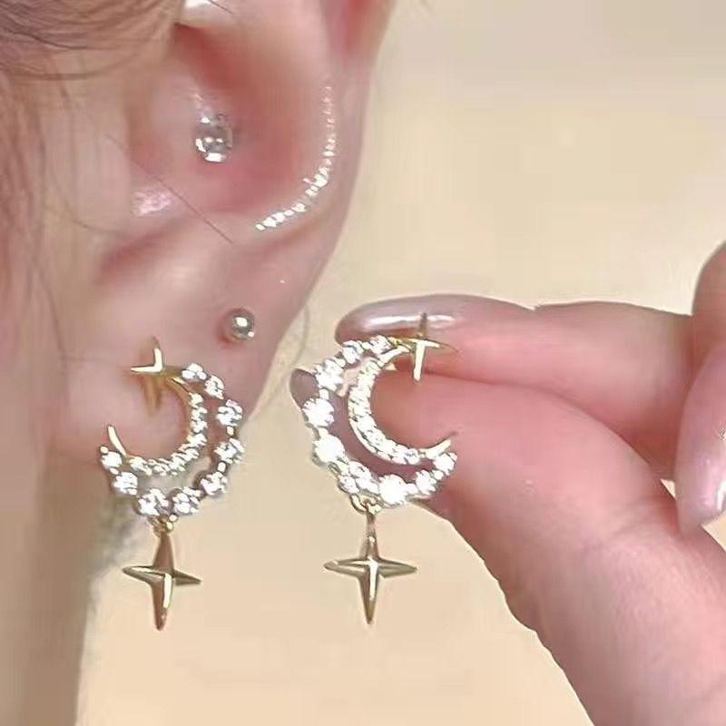 Lychee Jelly Powder Mosquito Coil Ear Clips: Elegant Chinese Style Moisturizing Earrings for Women