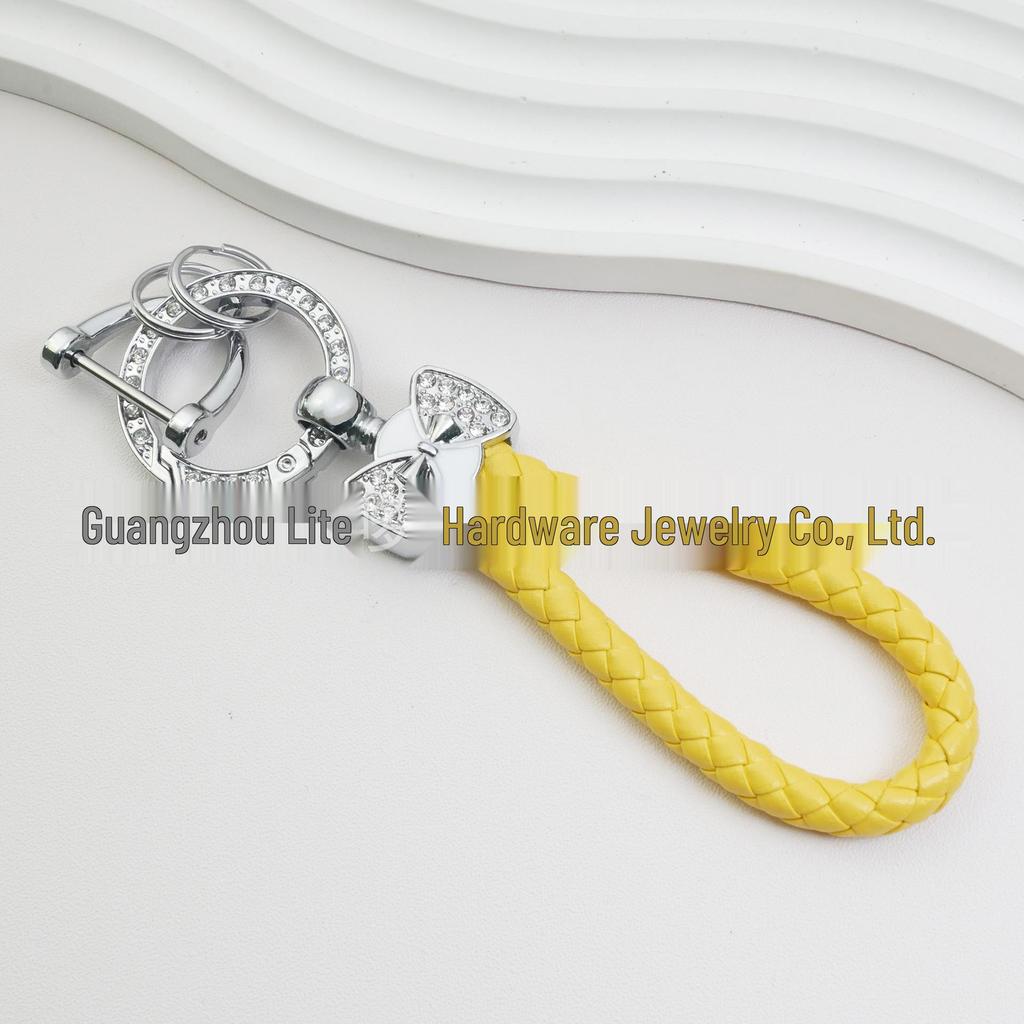 Rhinestone Horseshoe Keychain: Hand-woven Rope with Zinc Alloy Pendant, Anti-Lost Ring, Fashionable Car Key Accessory.