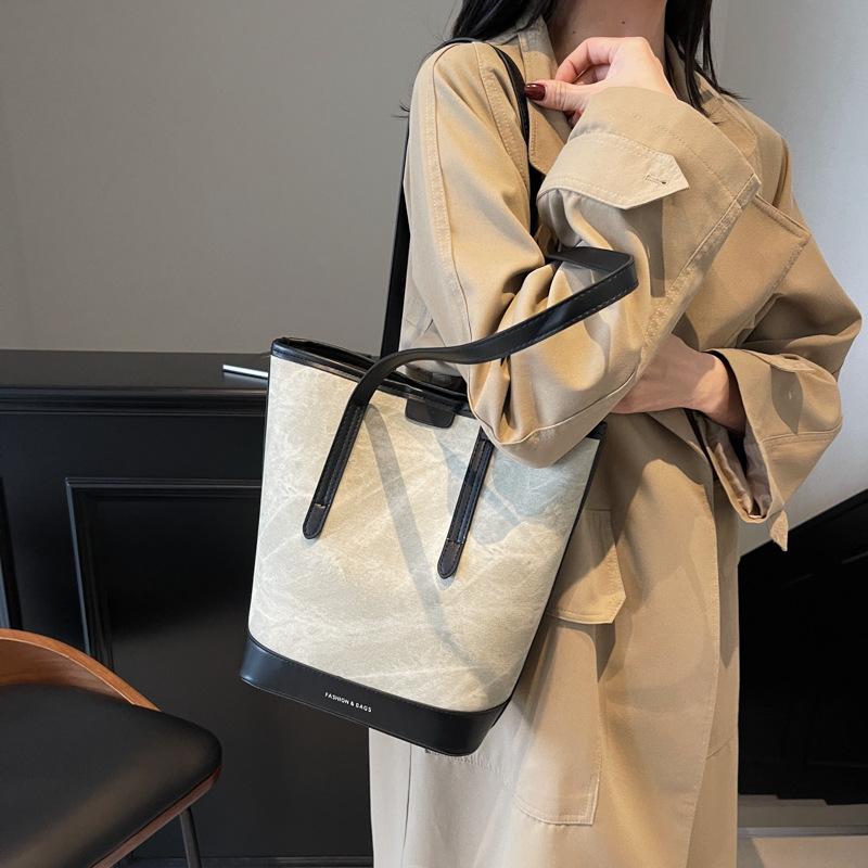 Bag 2025 new retro contrasting color large-capacity bucket bag shoulder handbag women's messenger bag bag