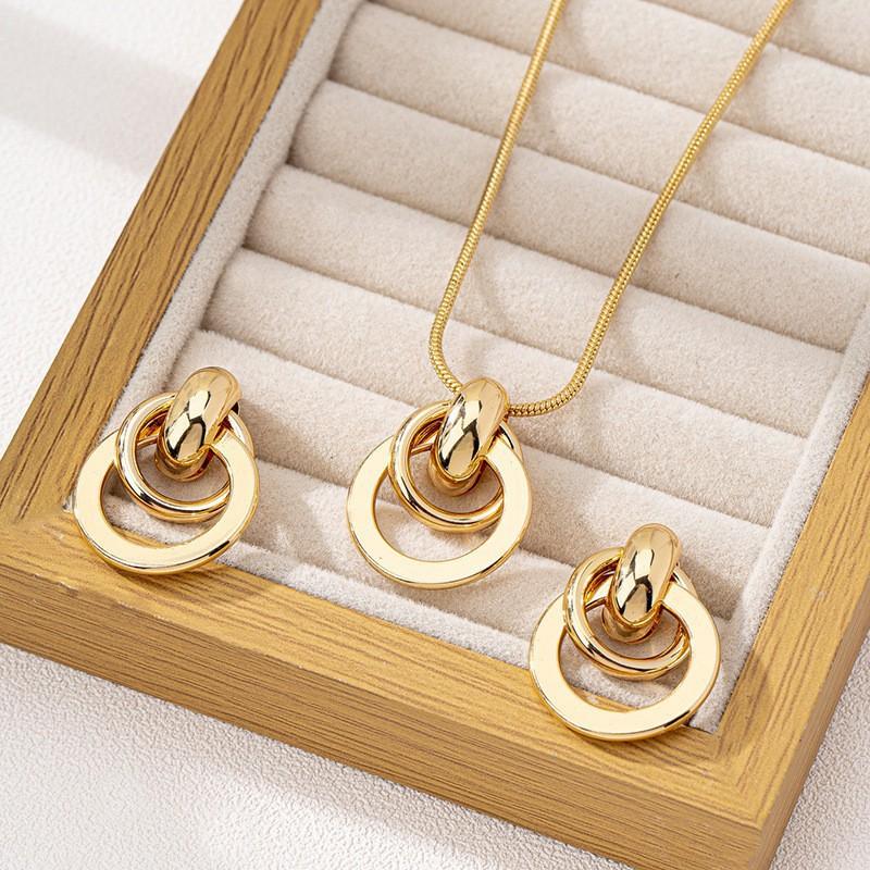Minimalist Gold-Tone Geometric Circle Necklace Earring Set Women Alloy Jewelry With Snake Chain Daily Wear Fashion Accessory