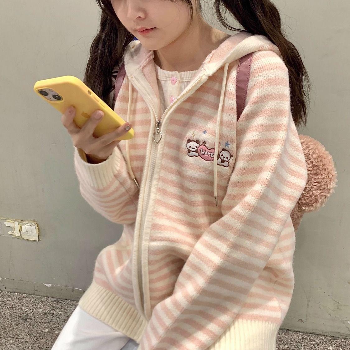 

Женский кардиган свитер в полоску в японском стиле 2024 - Коллекция Осень/Зима, Свободный и приталенный крой для студентов M for 95-105 jin