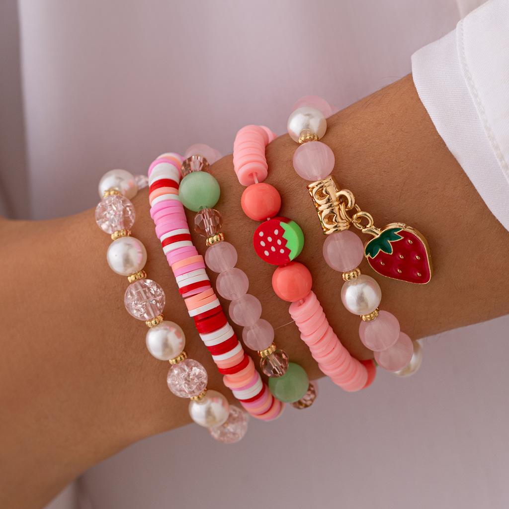 Sweet Wind Bow Strawberry Pendant Necklace, Creative Imitation Pearl Beaded Star Necklace For Women