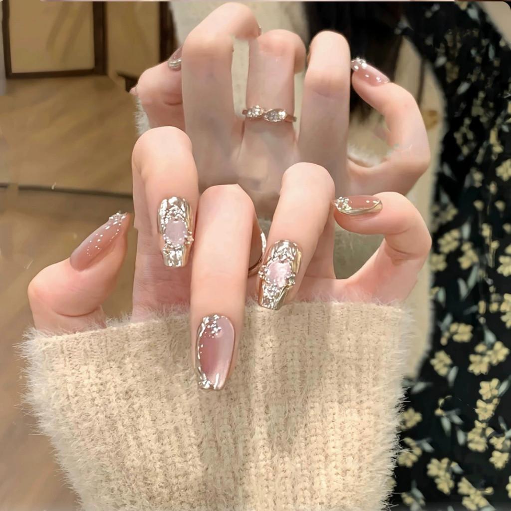 100% HANDMADE Trapezoid Coffin Shape Artificial Nail Art Bachilati Magic Mirror Pink Cat Eye Short Style Flashing Phototherapy Nails Reusable Nails