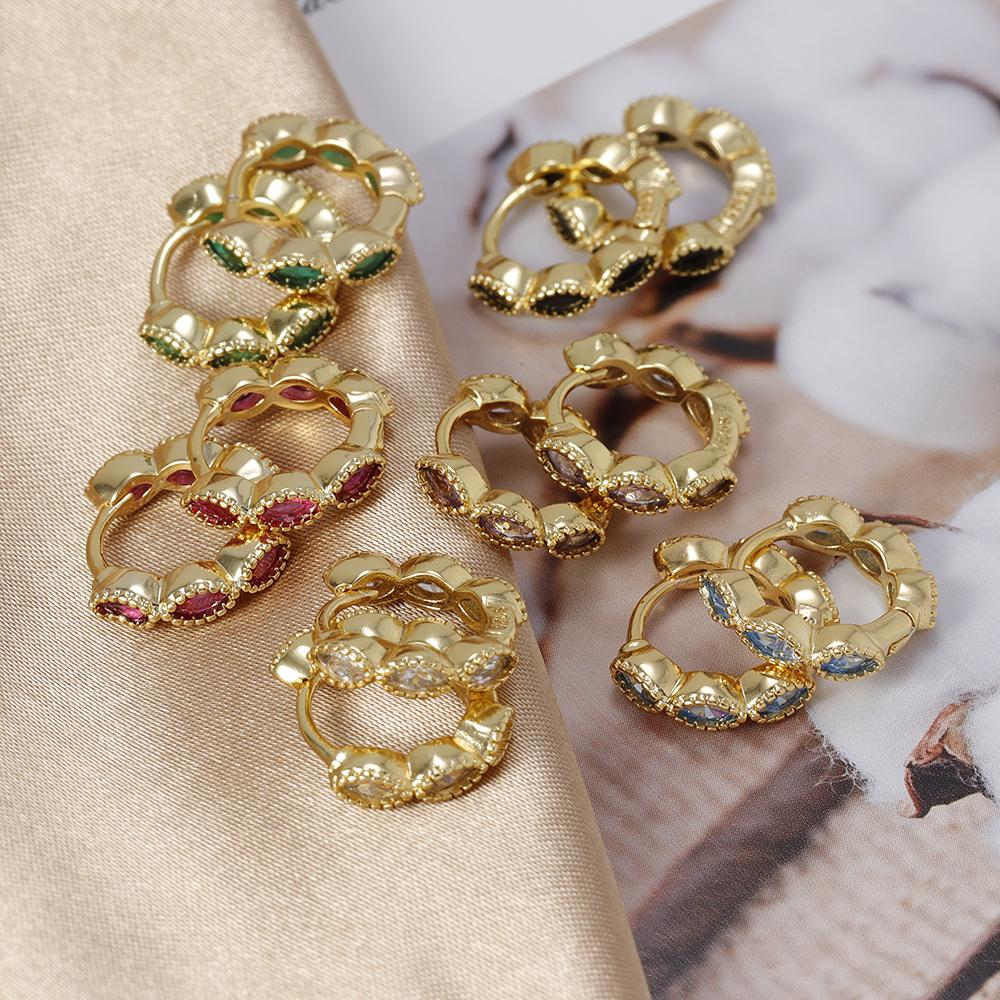 Korejské Multicolor CZ Zirkonové malé kruhové náušnice pro ženy Nerezová geometrie Kruhová náušnice Piercing do ucha