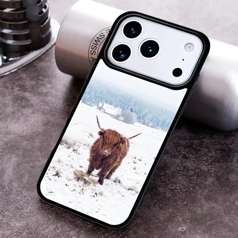 Highland Cows Phone Case for iPhone 17 16 15 Pro Max Air 14 13 12 11 Plus Shockproof Cover