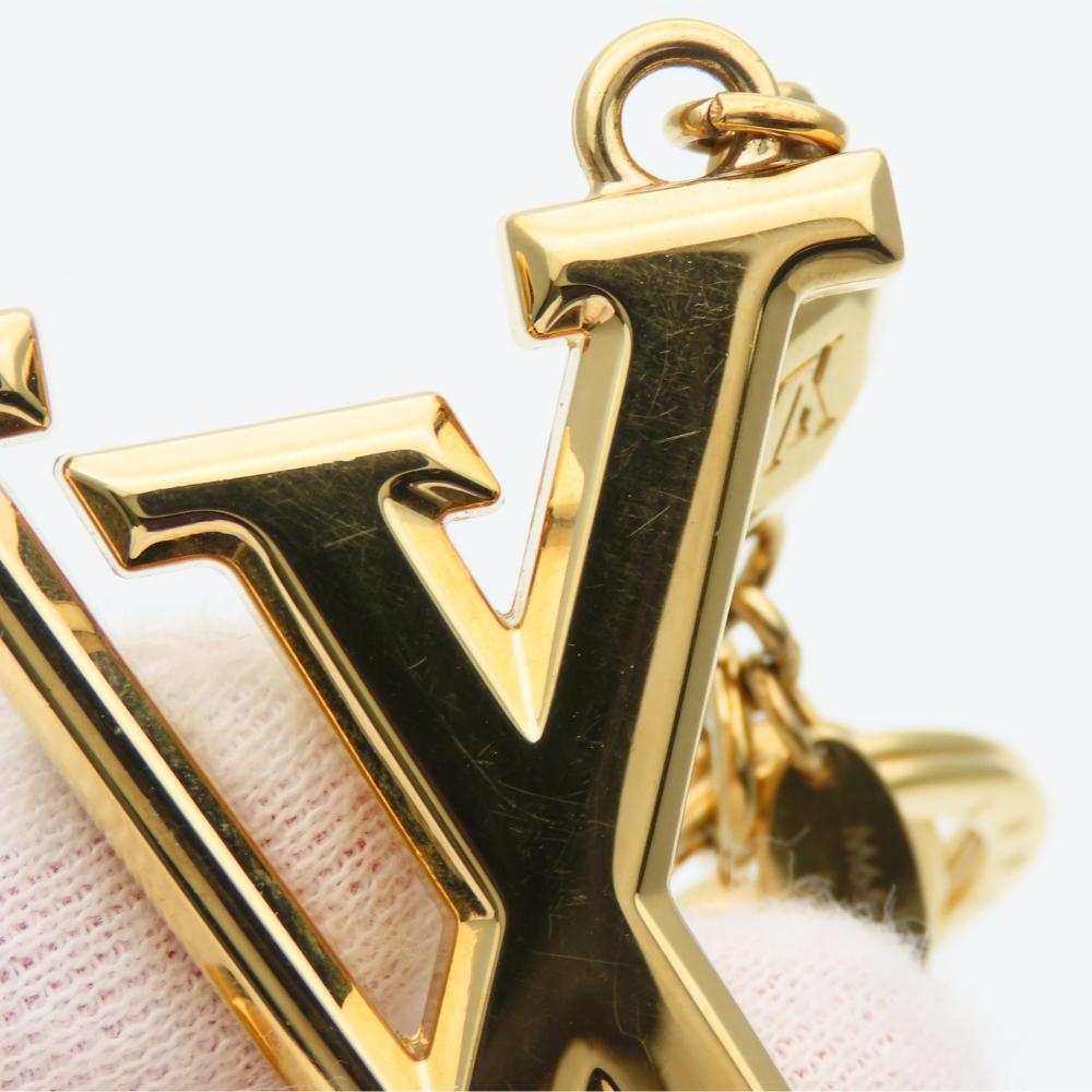 Chaveiro LOUIS VUITTON usado Portocre LV facets M65216 metal banhado a ouro