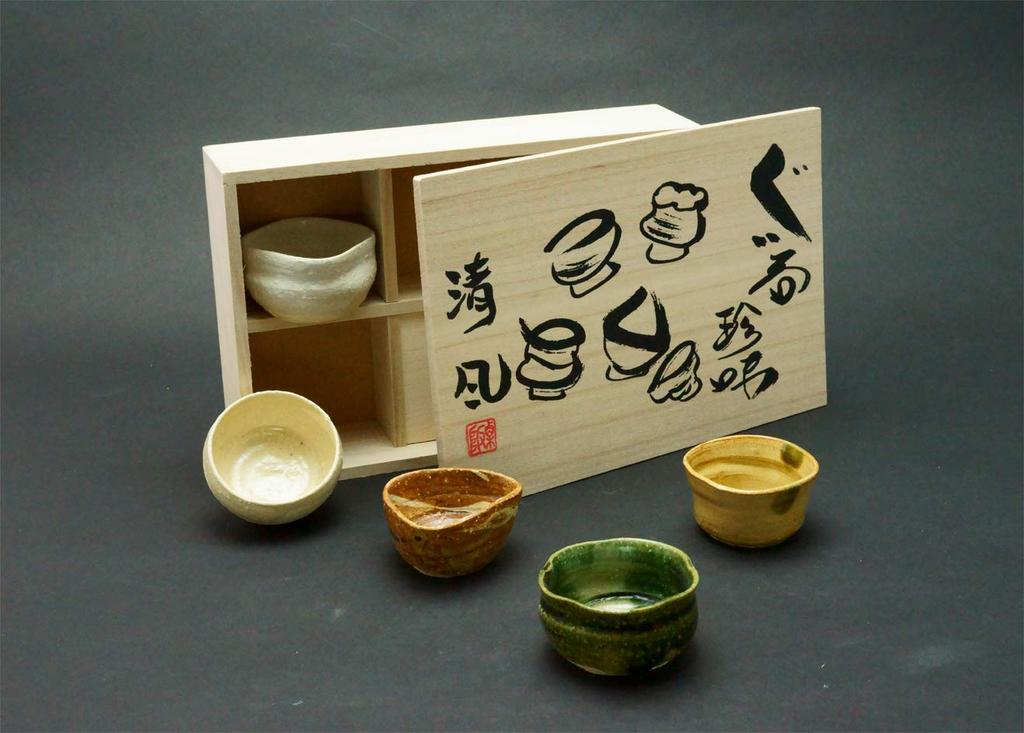 Awasaka Gokama Sake Cup Delicacies Set (Wooden Box) 7-1665