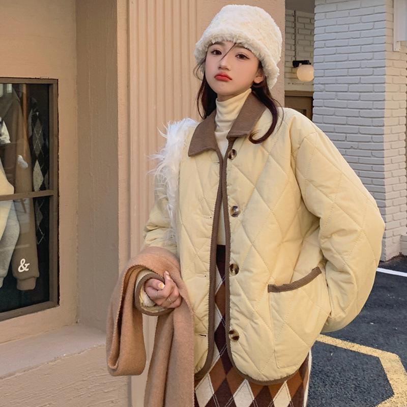 2023 Korean Color Block Diamond Pattern Short Cotton Padded Winter Jacket with Turn-Down Collar