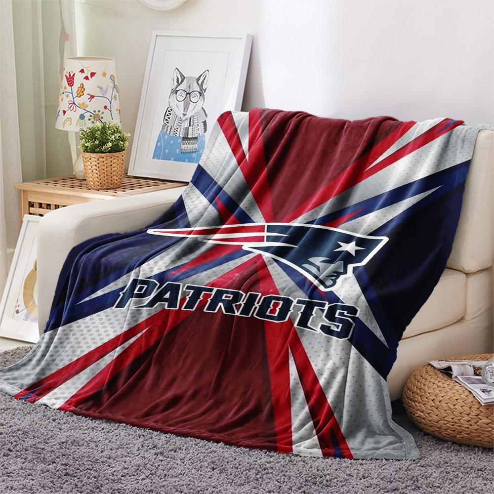 New England Patriots Print Flannel Blanket, High Quality Comfortable for All Seasons, Home Decor, Warmth and Comfort, Perfect for Christmas Gifts