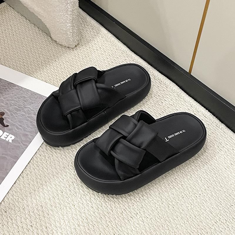 Fan Jieya Platform Slippers Versatile 24 Spring and Summer New Fashion Women's Shoes One-word Sandals Soft Sole Wear Beach Sandals
