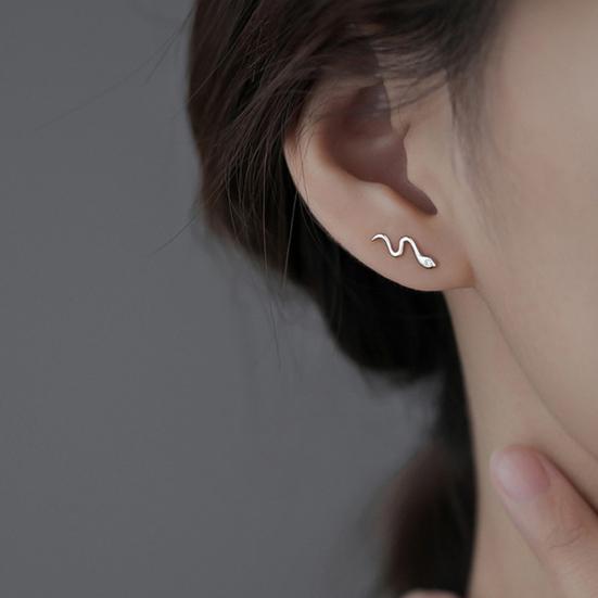 1 Pair Ear Studs Temperament Minimalist Shiny Cubic Zirconia Inlaid Geometric Dress Up Gift Women Snake Stud Earrings Cartilage