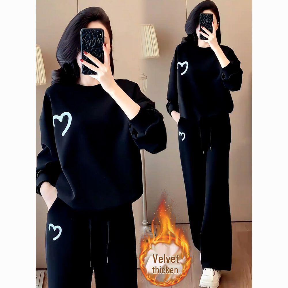 Stylish Korean Plus Velvet Thickened Casual Hoodie Two-Piece Set for Women - Autumn/Winter Chic Slimming Look