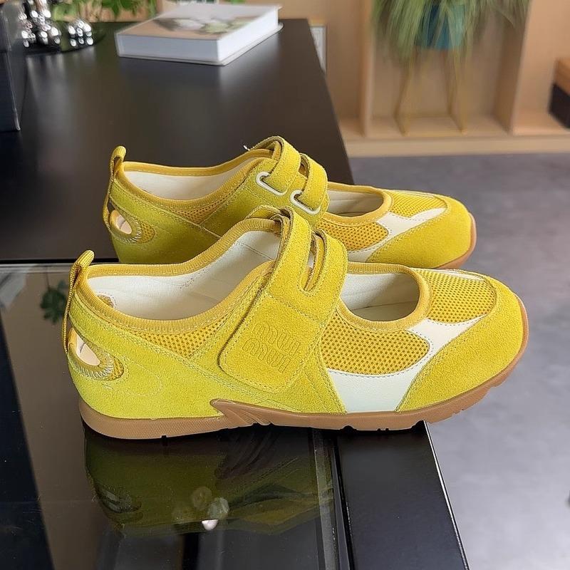 French yellow shoes mesh Mary Jane shoes 2025 summer new Velcro shallow mouth round head canvas shoes single shoes