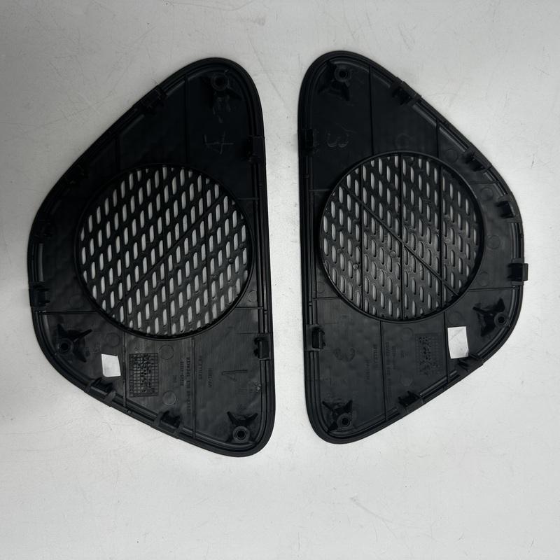 2Pcs for Hyundai Santafe DM COVER- SPEAKER GRILLE OEM 85745-2W000 85735 2w000 85738 2w000 84715 2W000