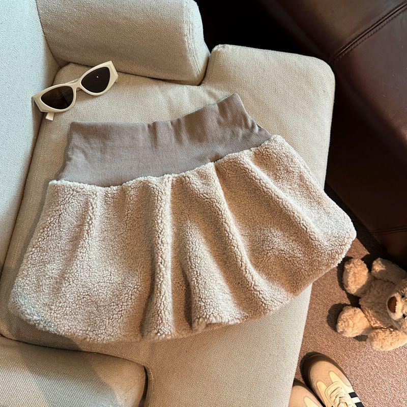 White Lambswool A-Line High Waist Fluffy Short Skirt - Women s Autumn/Winter French Sweet Style Medium хаки