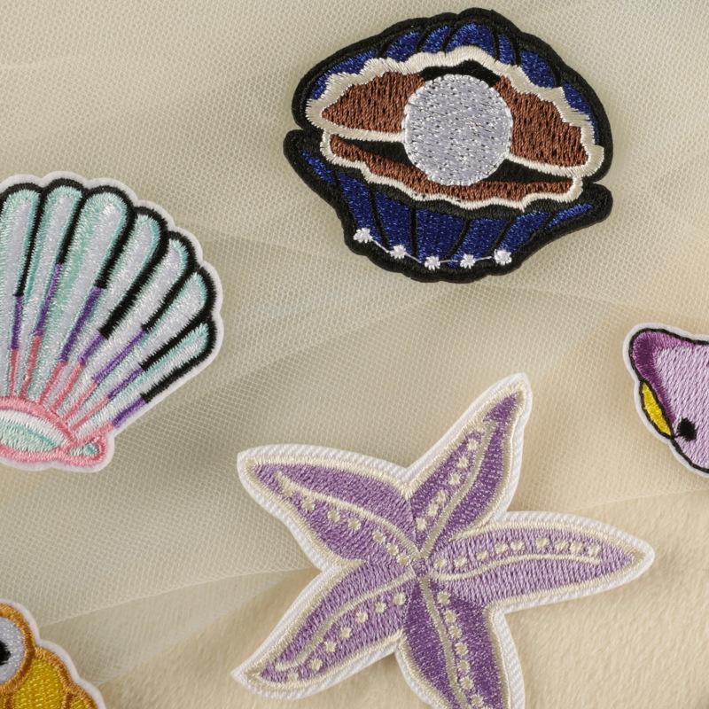 Haft haft naklejka DIY akcesoria naszywka akcesoria do butów i kapeluszy kreskówka muszla przegrzebkowa metka materiałowa naszywka naklejka samoprzylepna