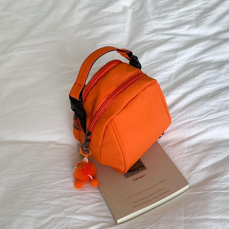 

2025 new niche messenger bag mini small bag lightweight multi-compartment cute small shell bag small egg shoulder without pendant оранжевый