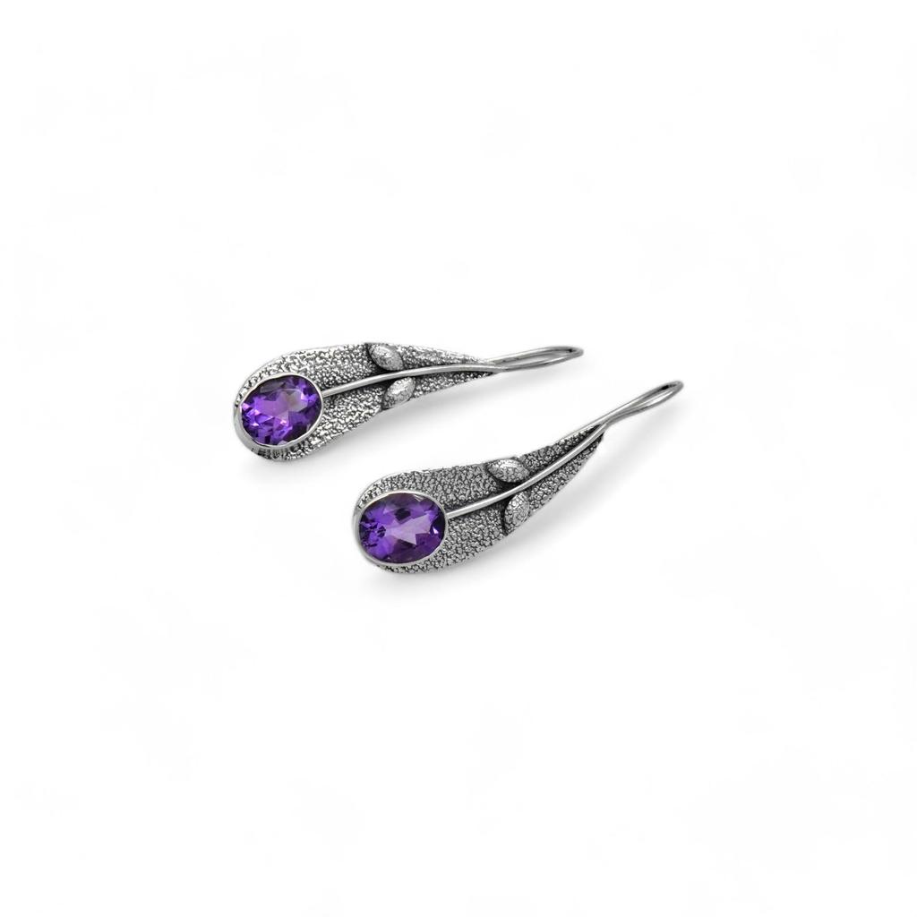 925 Sterling Silver Oval Amethyst Earrings – Textured Leaf Design, Artisan Handmade Gemstone Jewelry, Women's Unique Drop Earrings