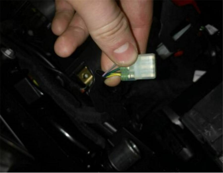 KTM 6-Pin To OBD2 Adapter