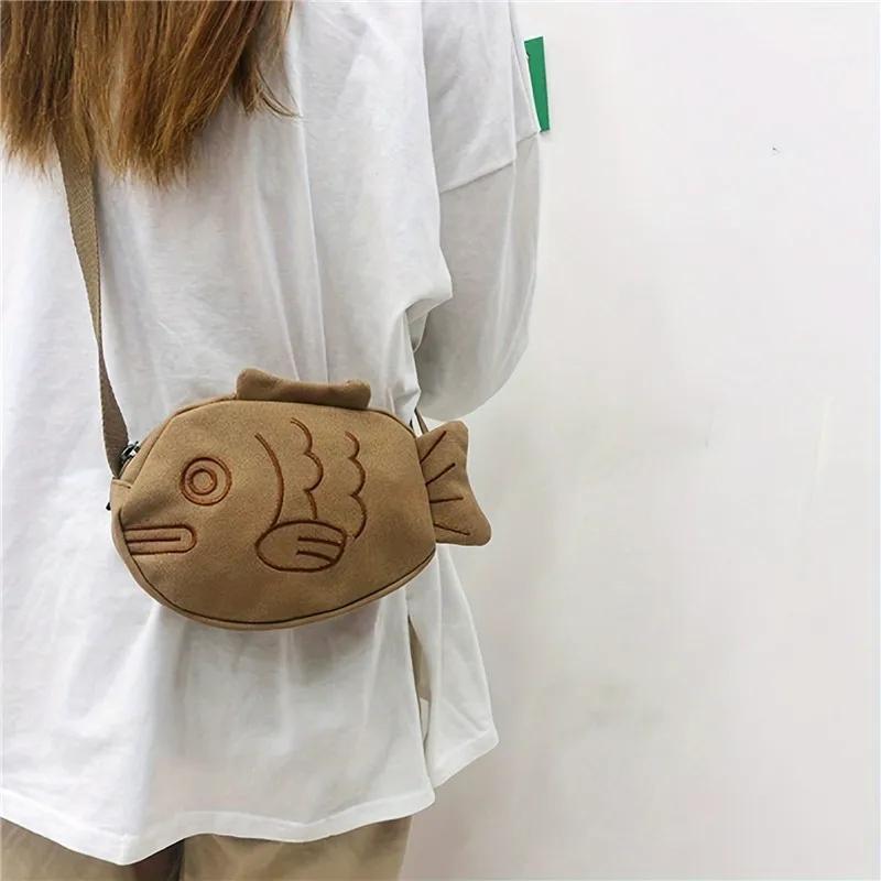 Yogodlns Fish Shape Canvas Messenger Bag Fashion Cute Embroidery Portable Zippered Small Purses Handbags Mini Crossbody Bag