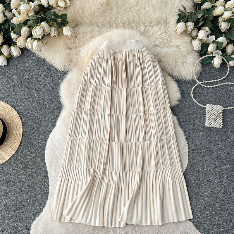 

Knitting Autumn and Winter Wild Drape Loose-Fit Cover Skirt Apricot color One size