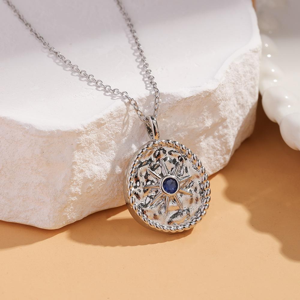 Women's Silver Titanium Steel Necklace with Micro-Inlaid Zircon - Elegant, Durable Clavicle Chain Jewelry