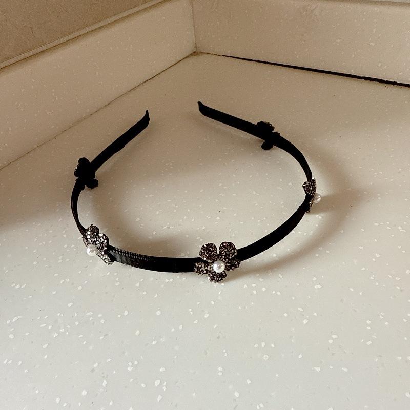 Sugar Flower Crystal Headband, Elegant Vintage Hairband for Women, Premium Hair Clip
