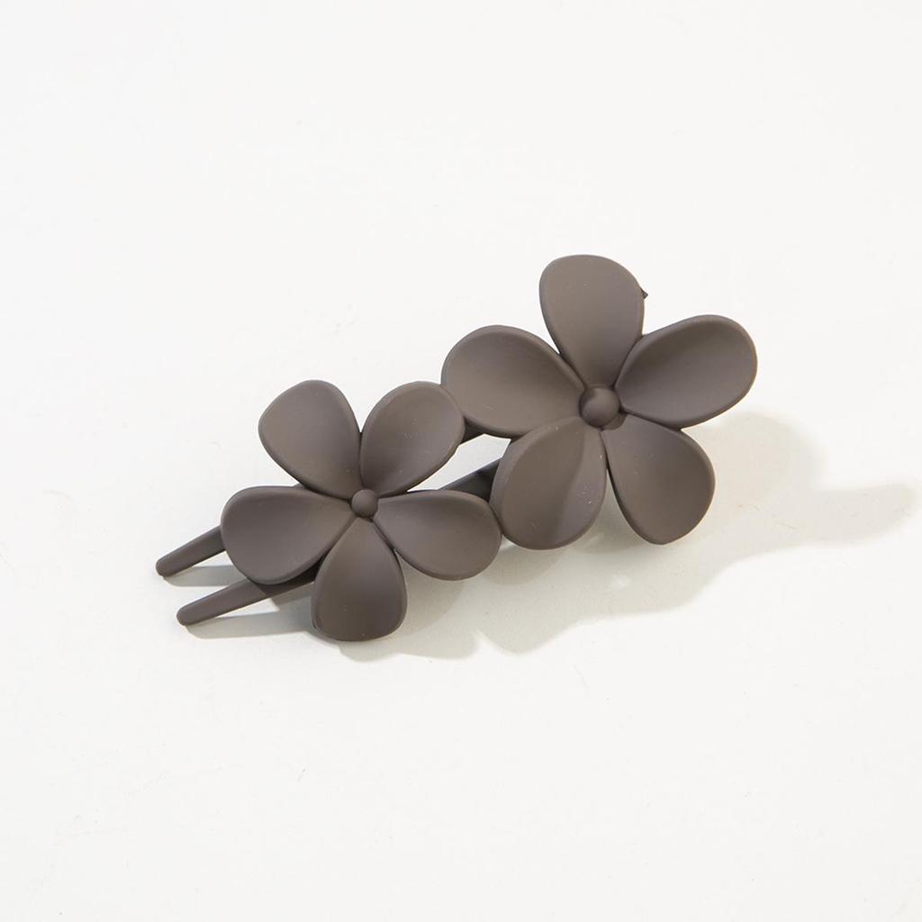 Korean Style Large Duckbill Hair Clip – Fashionable Flower Accessory for Women, Versatile Spring Updo.