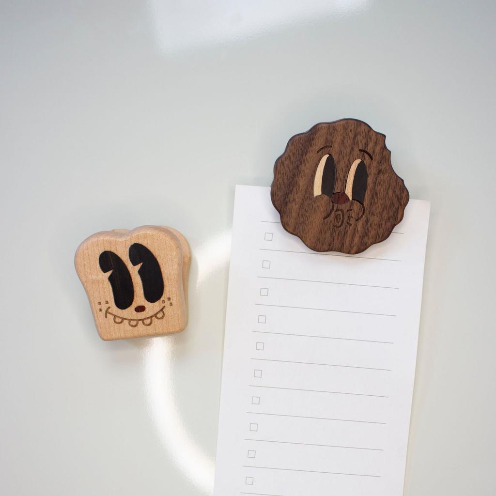 Cartoon shape sealing clip plastic bag sealing clip cartoon magnetic refrigerator sticker packaging wooden sealing clip