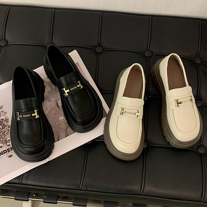 Platform loafers women's 2025 new soft-soled beanie shoes women's shoes small leather shoes women's muffin single shoes black shoes