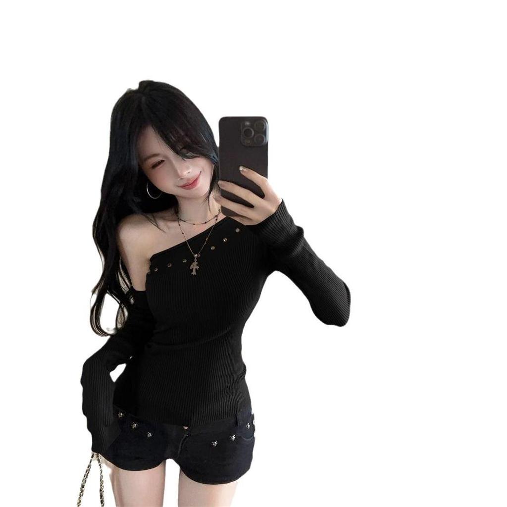 Sassy One-Shoulder Sweet & Spicy Knitted Top for Fall/Winter