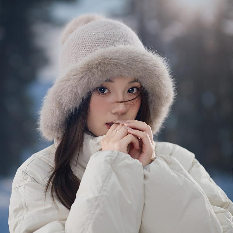 Czapka Damska Słodka Urocza Czapka z Pomponem Ochrona Uszu Ciepła Czapka Dzianinowa z Króliczej Wełny Zimowa Wełniana Czapka