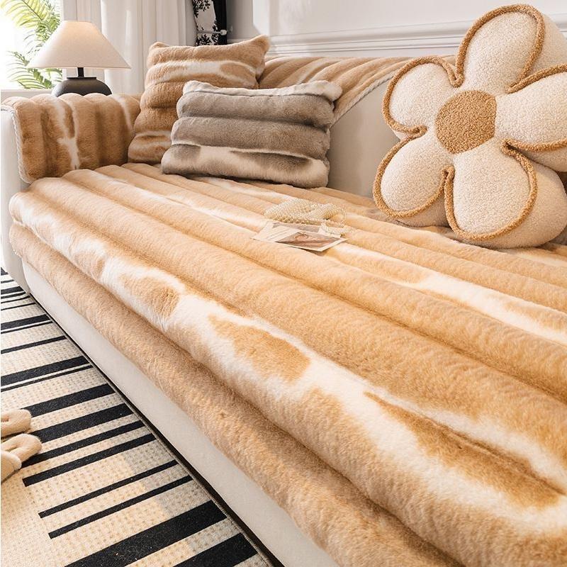 Winter Padded Thickened Sofa Cover Warm Rabbit Plush Velvet Sofa Cushion Soft Non-Slip Living Room Sofa Decorative Protective