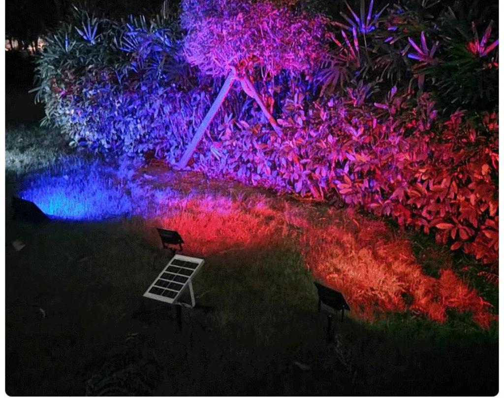 Cross-border RGB Seven-Color Outdoor Solar Landscape Lights for Park, Hotel, and Villa.