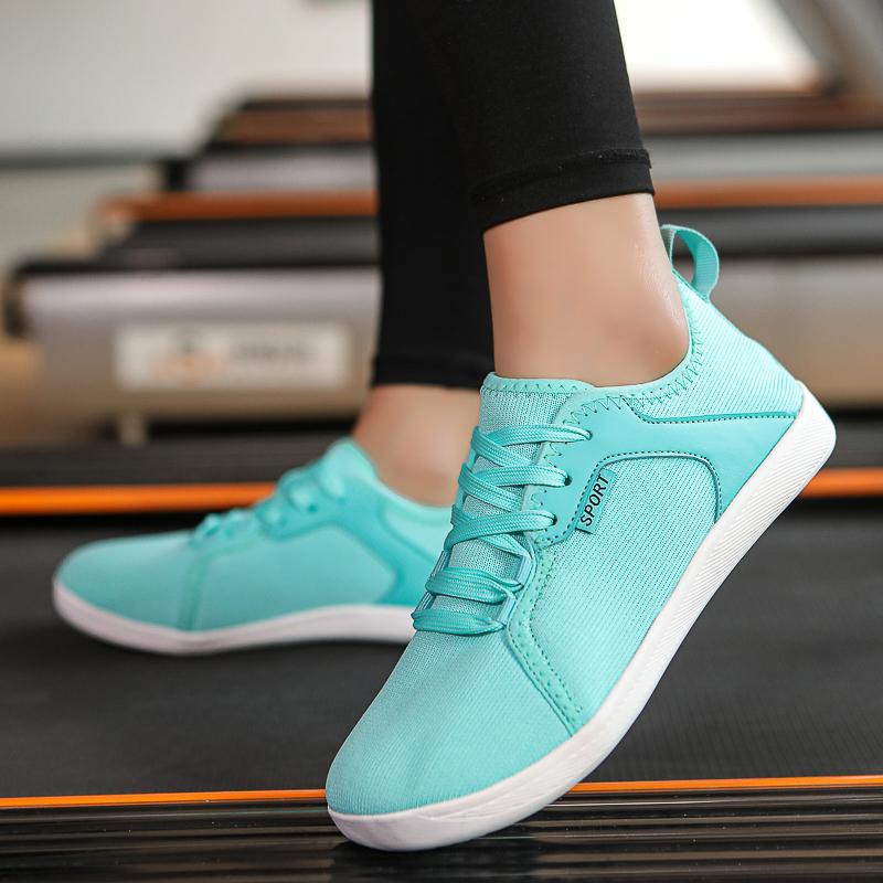 Breathable Wide Toe Walking Shoes Light Flats Cross-training Sneakers Men Non-slip Gym Fitness Casual Sports Shoes