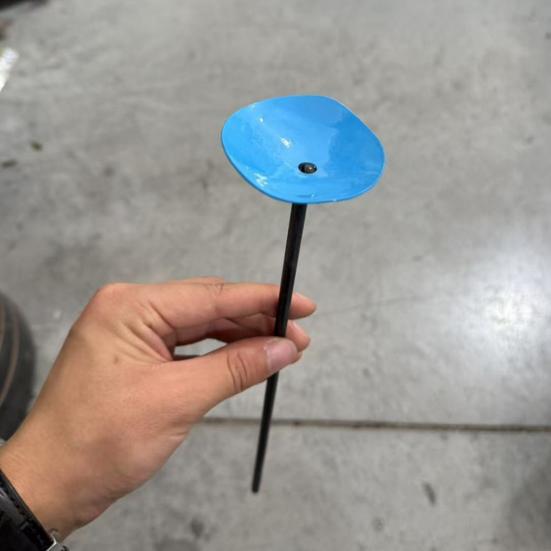 Bee Watering Station Weather-proof Outdoor Garden Yard Hummingbird Water Feeder Cup Metal Butterfly Bath Bowl Decoration