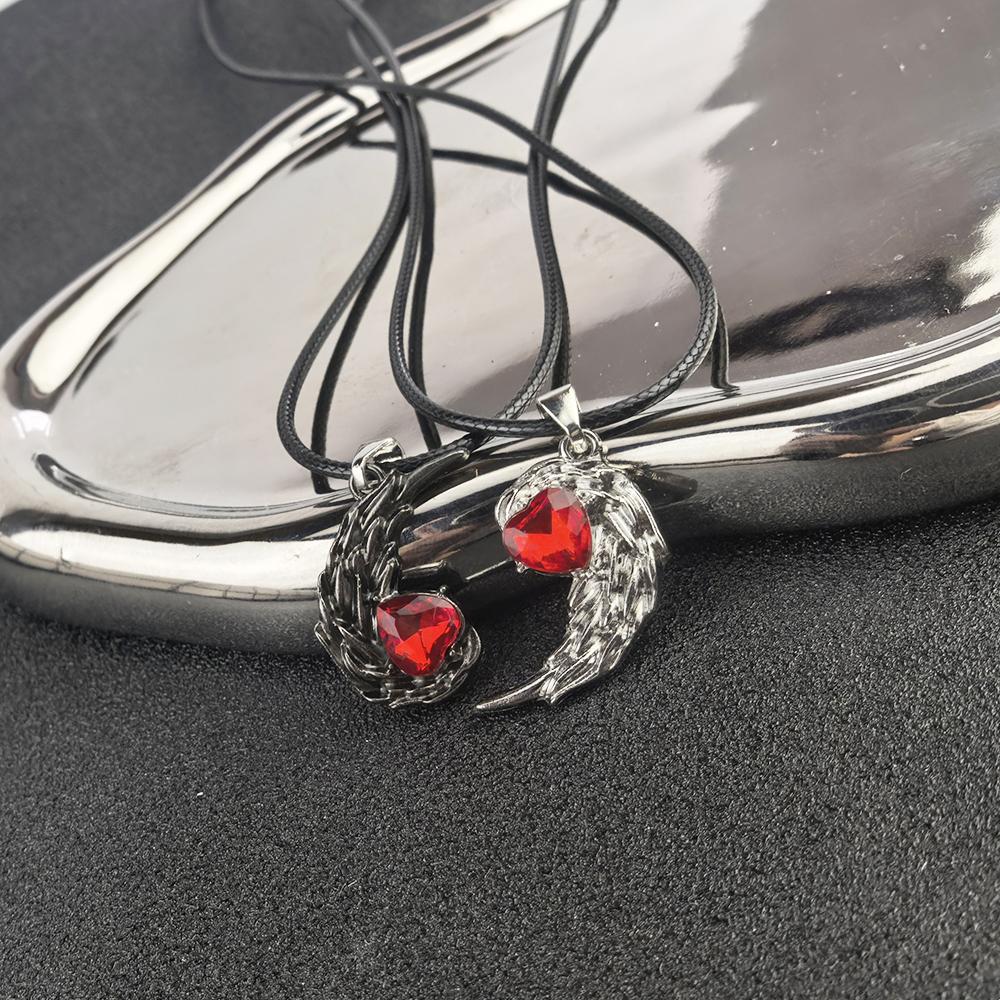 Red Rhinestone Feather Couple Necklace Valentine's Day Jewelry Gifts for Women Men Angle Devil Pendant Necklaces Accessories