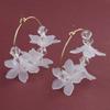Fashion Trend White Acrylic Flower Drop Earrings Female Alloy Tassel Chain Pendant Earrings Korean Wedding Earrings