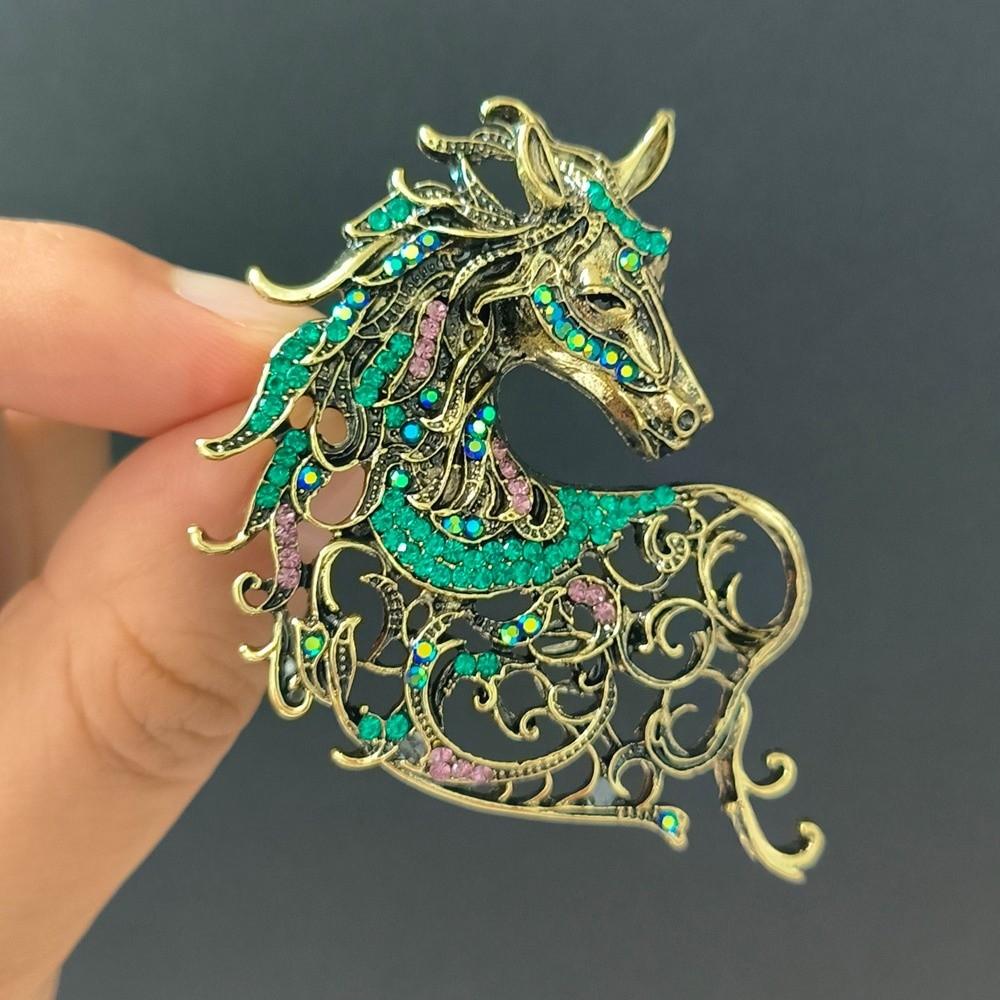 Vintage Rhinestone Horse Head Brooches Casual Metal Badge Pin Zodiac Animal Pins  Friends