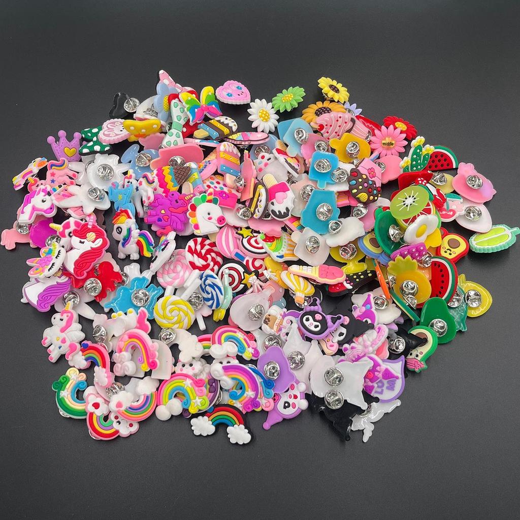Stylish Soft Rubber Brooch - DIY Gift and Clothing Decor PVC Accessory