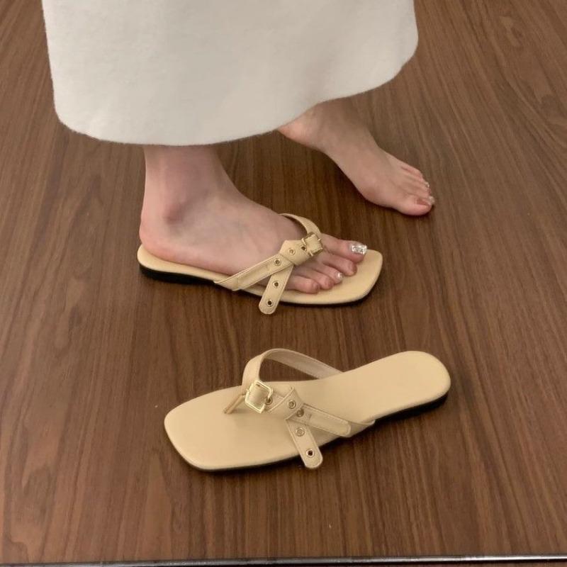 Niche flip-flops shoes for women's summer wear new fashion with skirts, beach cool slippers for children