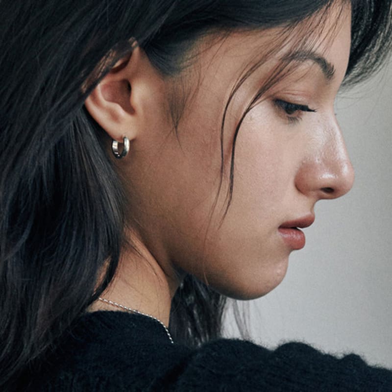 

green [925 silver] Two.silver.209 / thick bun earring (silver) silver