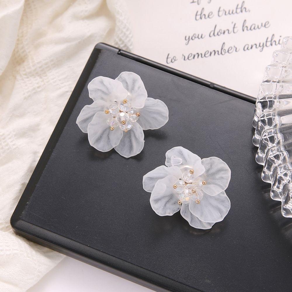 Korea Elegant Temperament White Color Petal Earrings for Women Wedding Party Jewelry Gifts