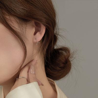 Ohrringe Nischendesign Kalter Wind Linienohrringe Damen Neuer Trend Schlichte Persönlichkeit Retro Y-förmige Ohrringe