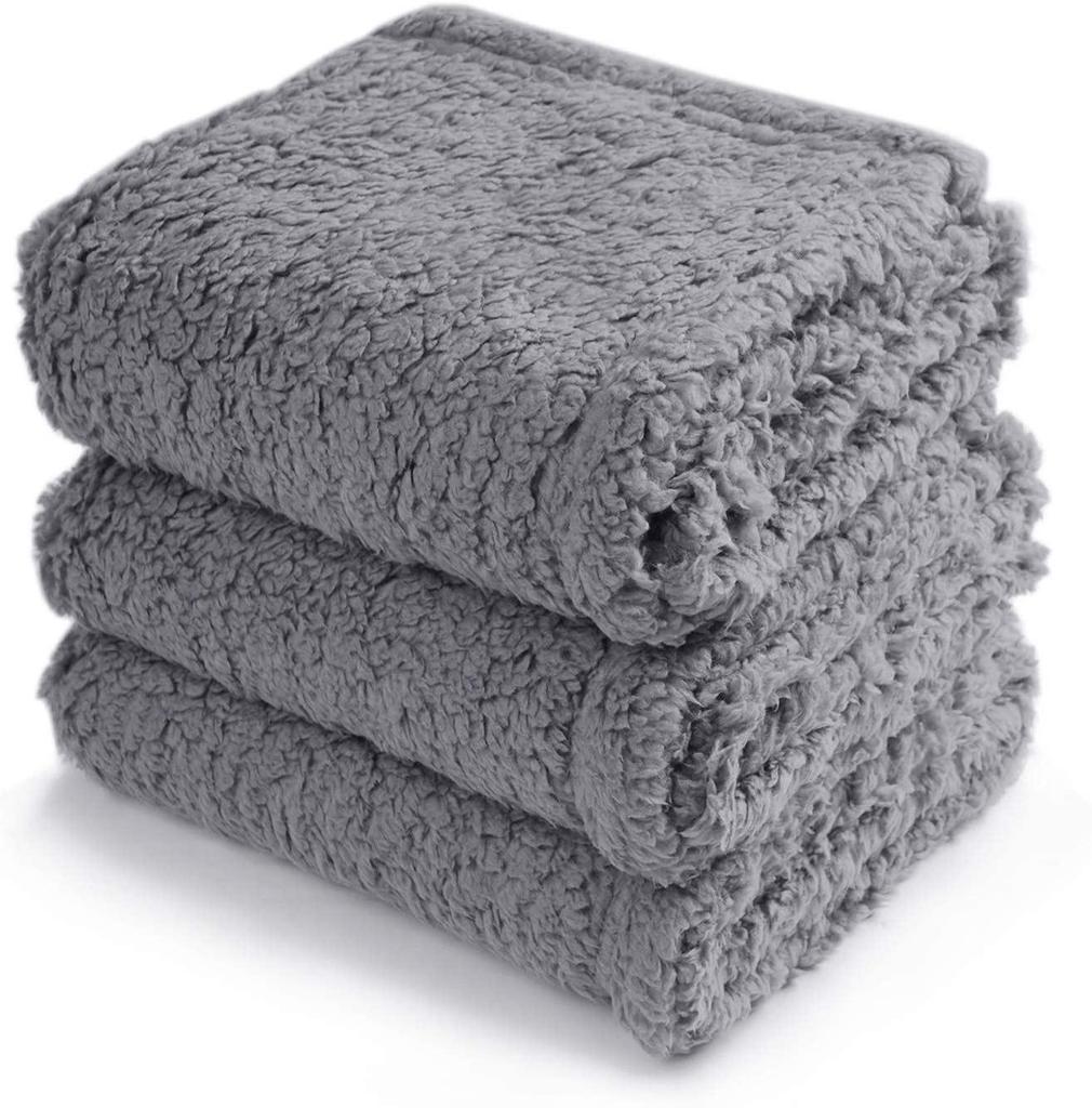 Shu Cotton Double-Sided Pet Blanket for Cats & Dogs - Teddy & Golden Retriever All-Season Mat